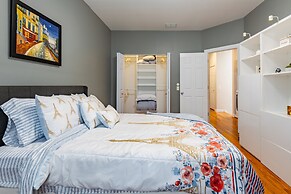 Windy City Getaway 3br 2ba Chicago Townhouse 3 Bedroom Home by RedAwni