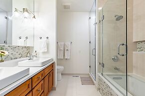 Windy City Getaway 3br 2ba Chicago Townhouse 3 Bedroom Home by RedAwni