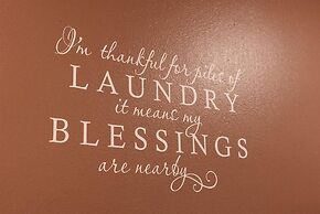 Moose Meadow 5 Bedroom Home by RedAwning