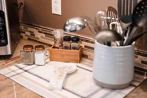 Moose Meadow 5 Bedroom Home by RedAwning