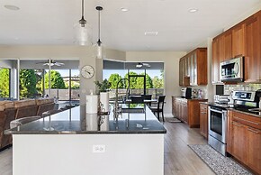 Family Paradise With Private Heated Pool 5 Bedroom Home by RedAwning