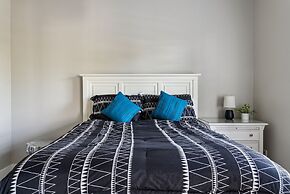 Family Paradise With Private Heated Pool 5 Bedroom Home by RedAwning