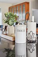 Family Paradise With Private Heated Pool 5 Bedroom Home by RedAwning