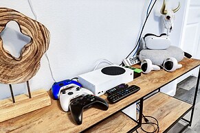 Charming Apartment In The Heart Of San Antonio 3 Bedroom Apts by RedAw