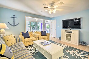 Captain's Quaders 2 Bedroom Home by RedAwning