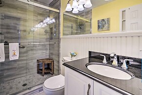 Captain's Quaders 2 Bedroom Home by RedAwning