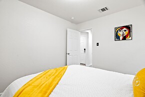 Unwind In Style And Comfort 3 Bedroom Home by RedAwning