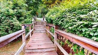 Casa Da Costa 3 Bedroom Home by RedAwning