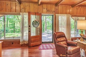 Shangri-la 2 Bedroom Home by RedAwning