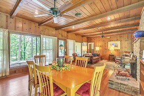 Shangri-la 2 Bedroom Home by RedAwning
