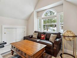 The Royal Canterbury Retreat - Lake Tahoe by RedAwning