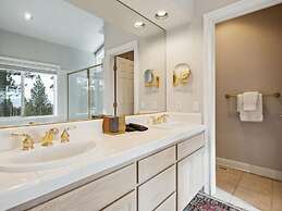 The Royal Canterbury Retreat - Lake Tahoe by RedAwning