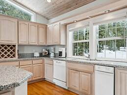 The Royal Canterbury Retreat - Lake Tahoe by RedAwning