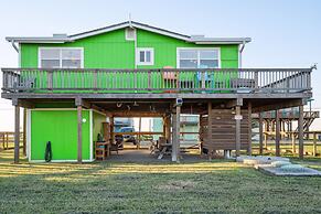 Mingo Manor 2 Bedroom Home by RedAwning