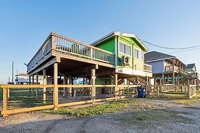 Mingo Manor 2 Bedroom Home by RedAwning