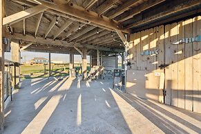 Mingo Manor 2 Bedroom Home by RedAwning