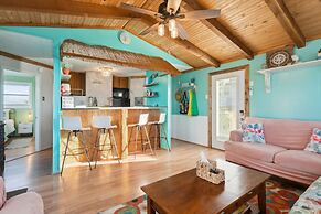 Mingo Manor 2 Bedroom Home by RedAwning