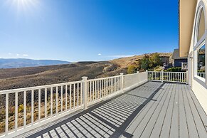 Elegant Escape 4 Bedroom Home by RedAwning