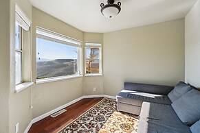 Elegant Escape 4 Bedroom Home by RedAwning