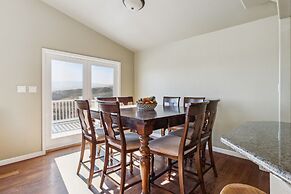 Elegant Escape 4 Bedroom Home by RedAwning