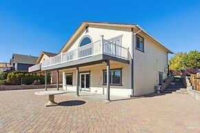 Elegant Escape 4 Bedroom Home by RedAwning