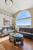 Elegant Escape 4 Bedroom Home by RedAwning