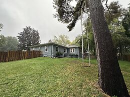 Casa Kelly 4 Bedroom Home by RedAwning