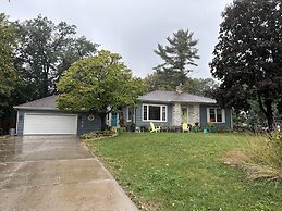 Casa Kelly 4 Bedroom Home by RedAwning