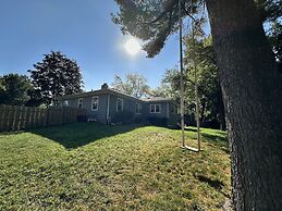 Casa Kelly 4 Bedroom Home by RedAwning