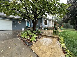 Casa Kelly 4 Bedroom Home by RedAwning