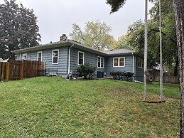 Casa Kelly 4 Bedroom Home by RedAwning