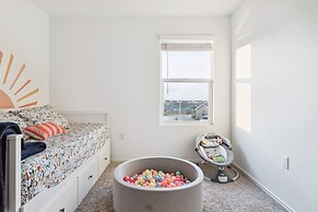 Austin Getaway: Come, Stay, And Play! 4 Bedroom Home by RedAwning