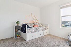 Austin Getaway: Come, Stay, And Play! 4 Bedroom Home by RedAwning