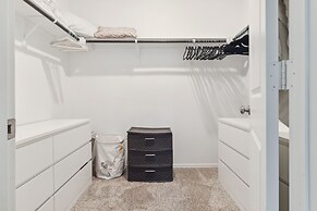 Austin Getaway: Come, Stay, And Play! 4 Bedroom Home by RedAwning