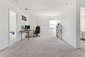 Austin Getaway: Come, Stay, And Play! 4 Bedroom Home by RedAwning