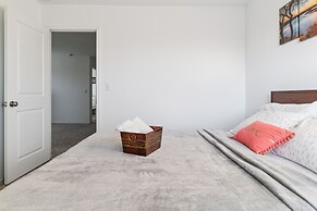 Austin Getaway: Come, Stay, And Play! 4 Bedroom Home by RedAwning