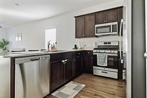 Austin Getaway: Come, Stay, And Play! 4 Bedroom Home by RedAwning