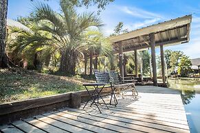 Stunning Riverside Retreat With Private Pool 5 Bedroom Home by RedAwni