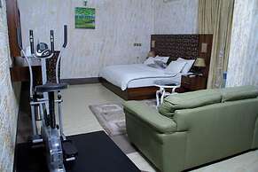 Ugwis Hotel and Suites