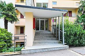 Lugano's Hills Lake View