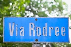 Lugano's Hills Lake View