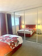 Stunning Double Bedroom House Closer to the sea