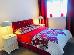 Stunning Double Bedroom House Closer to the sea