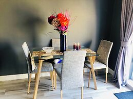 Stunning Double Bedroom House Closer to the sea