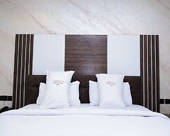 Formula 2 Hotel and Suites