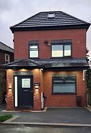 4br-7guests-freeparking-garden-nearmanchester