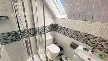 4br-7guests-freeparking-garden-nearmanchester