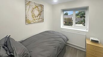 4br-7guests-freeparking-garden-nearmanchester