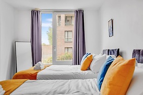 Modern 2-bed Apartment in Stratford