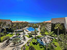 GR Solaris Lighthouse Los Cabos